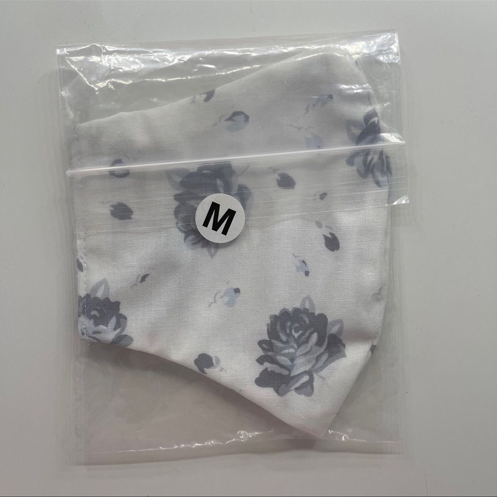 White & Grey Floral Pattern Cloth Reusable Face Mask in Sealed Bag